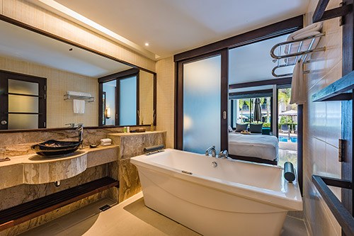 Pool Access Room